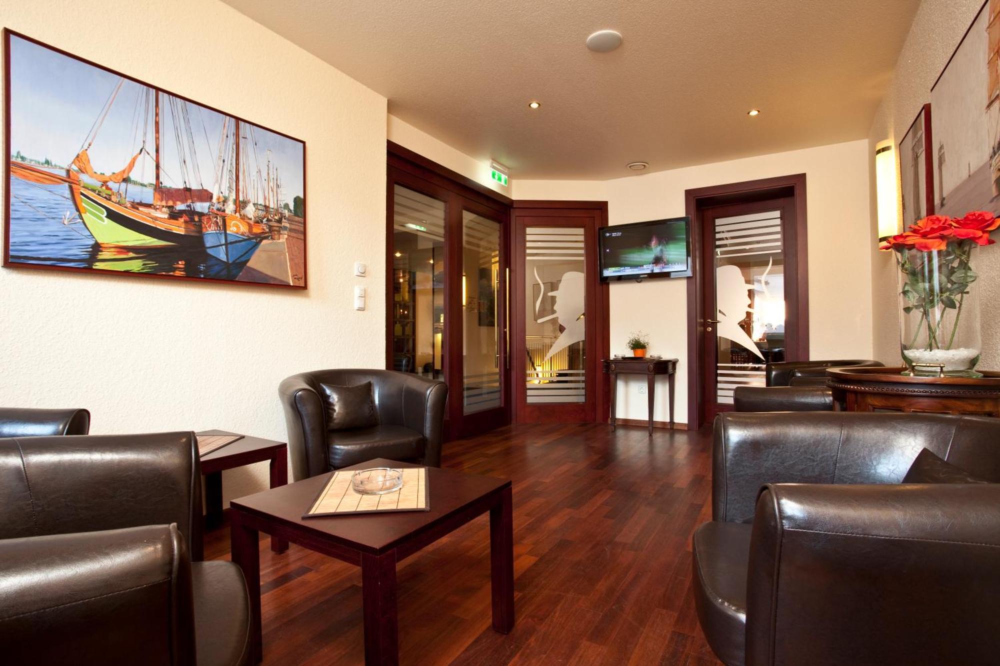 Sure Hotel By Best Western Wilhelmshaven City Exteriör bild