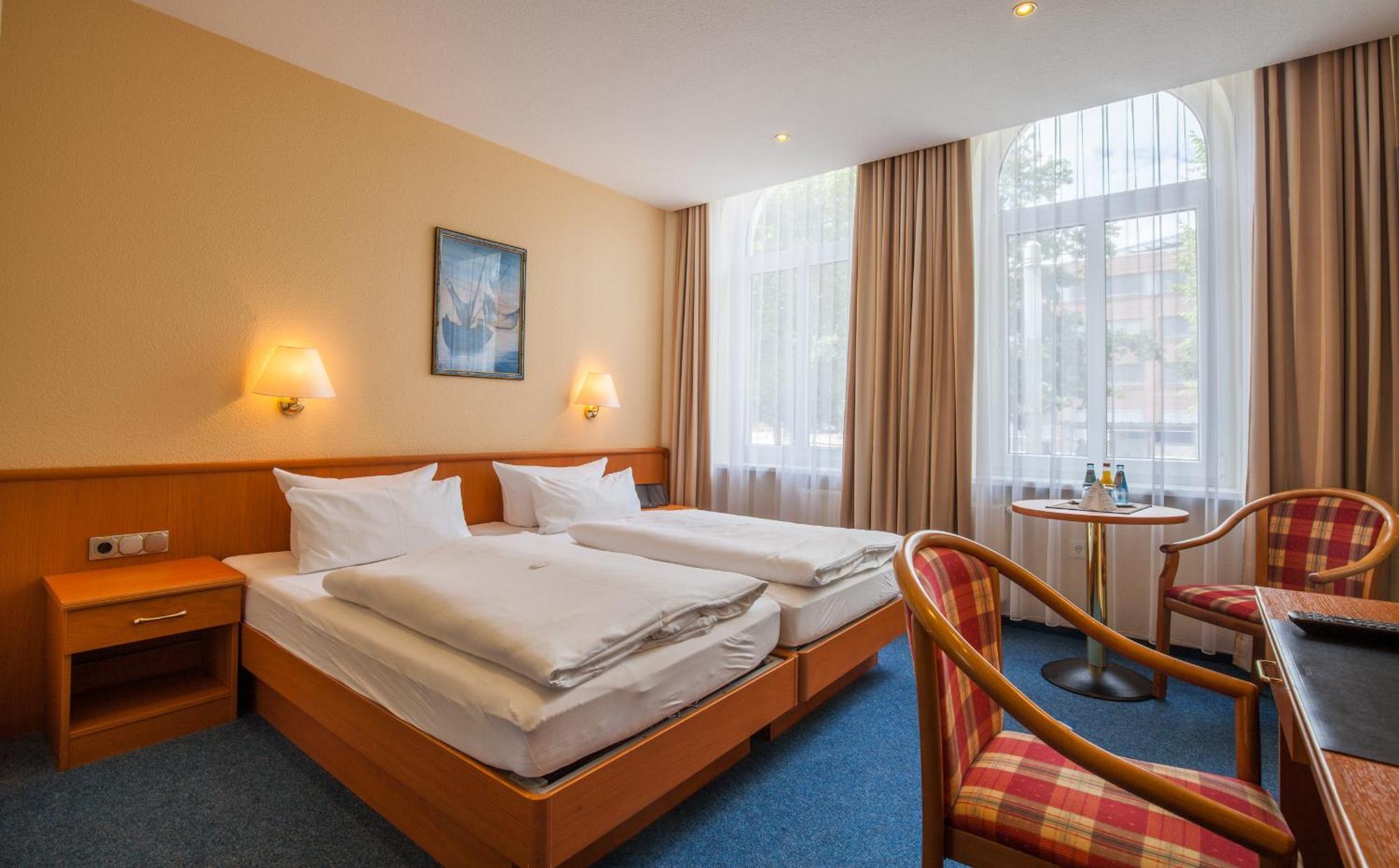 Sure Hotel By Best Western Wilhelmshaven City Exteriör bild