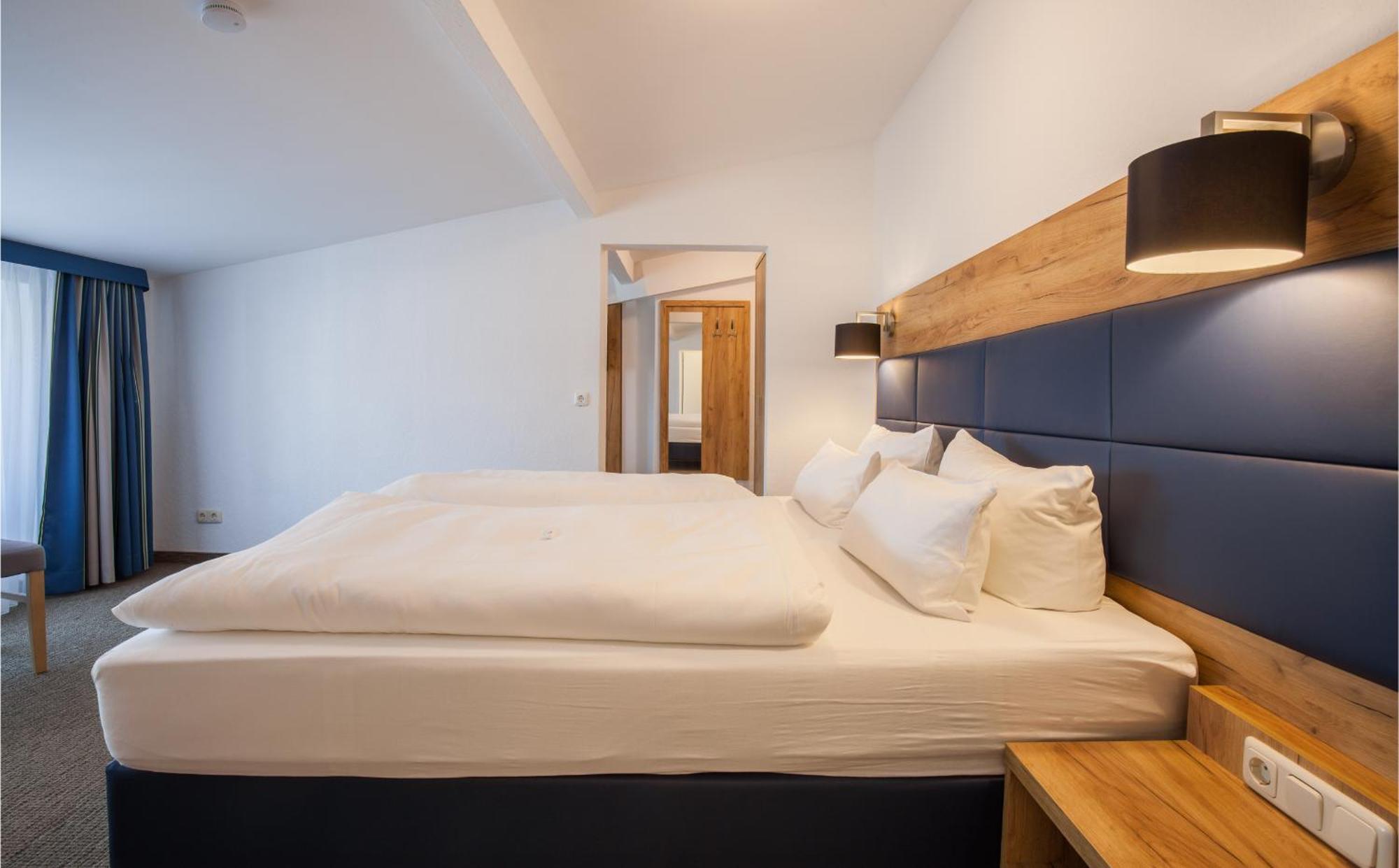 Sure Hotel By Best Western Wilhelmshaven City Exteriör bild