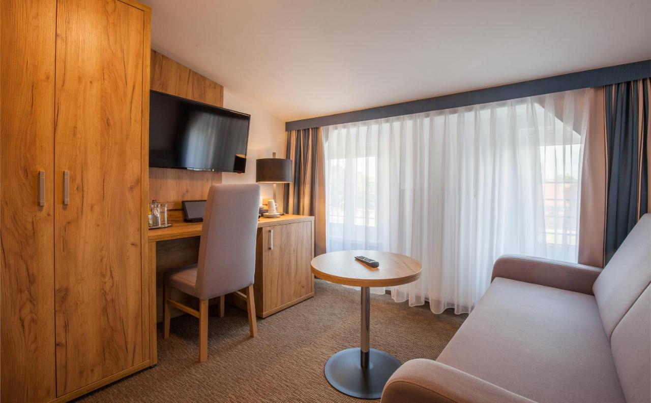 Sure Hotel By Best Western Wilhelmshaven City Exteriör bild